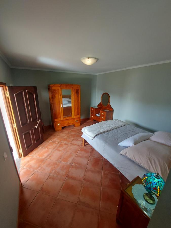Vivenda Por Do Sol Guest House ปอนตา ดู โซล ภายนอก รูปภาพ